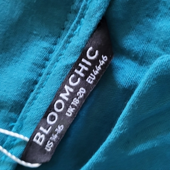 Geometric Bohemian Print Knot Neck Tassel Trim Dress - Picture 10 of 10